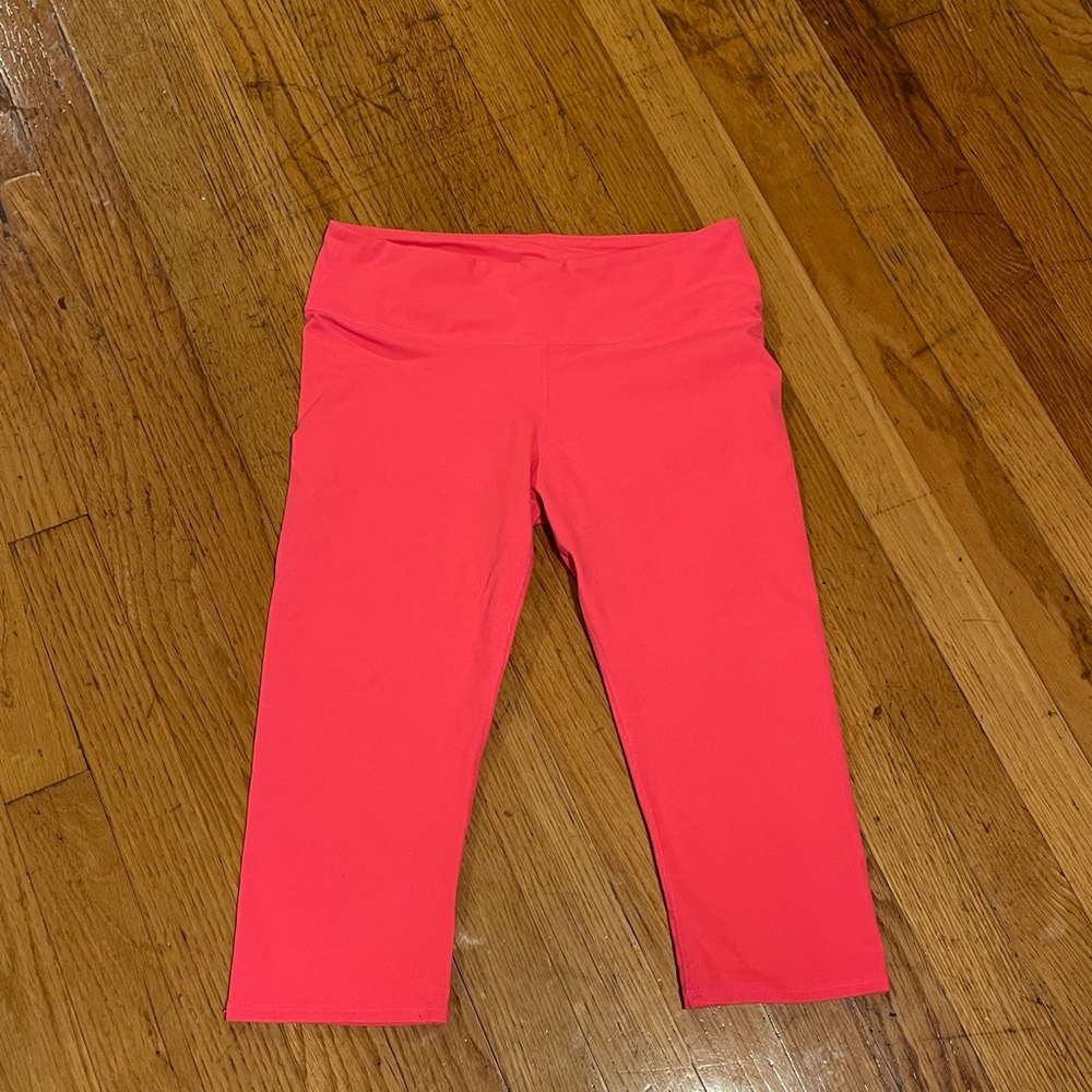 Fabletics Cropped Leggings